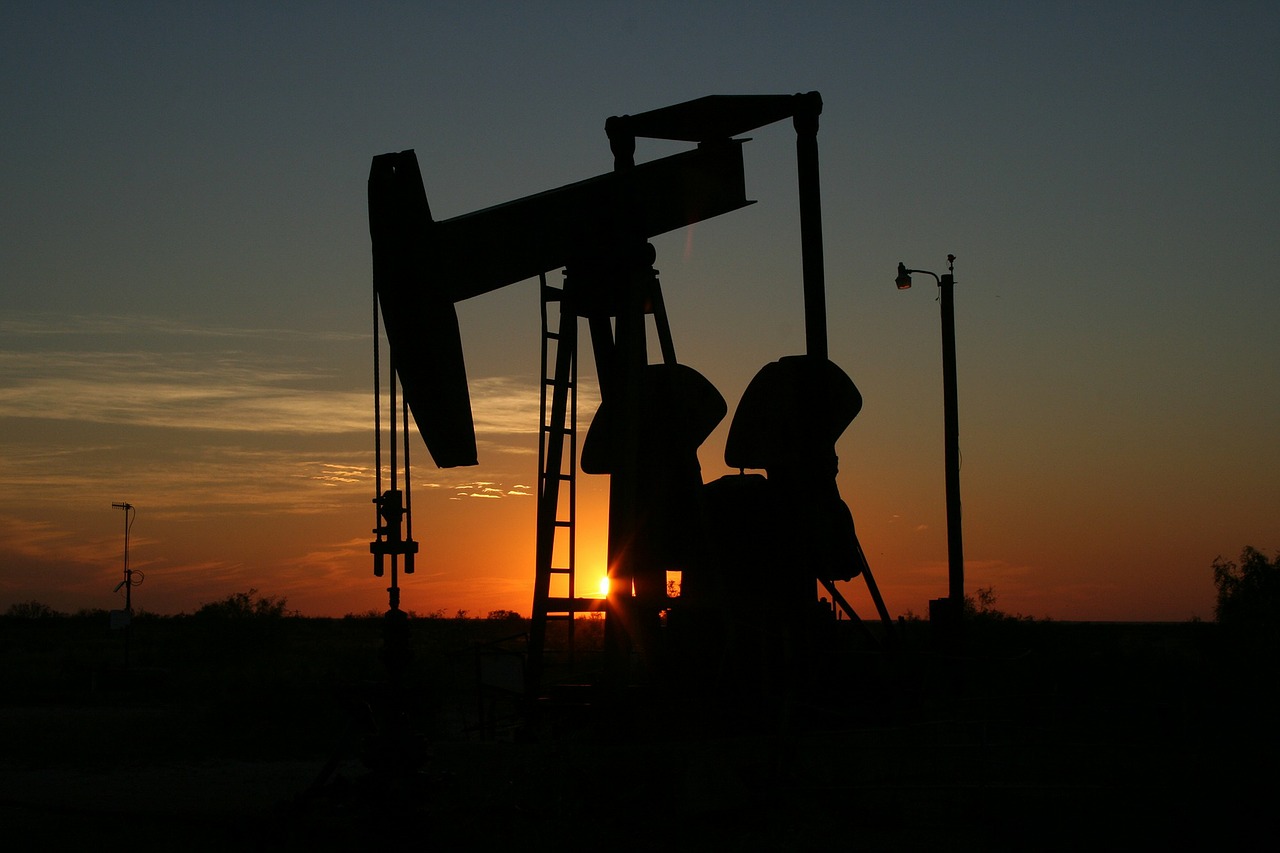 Oil Prices Go Through An Unstable Week