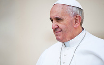 Vatican: the Pope is experiencing the onset of kidney failure